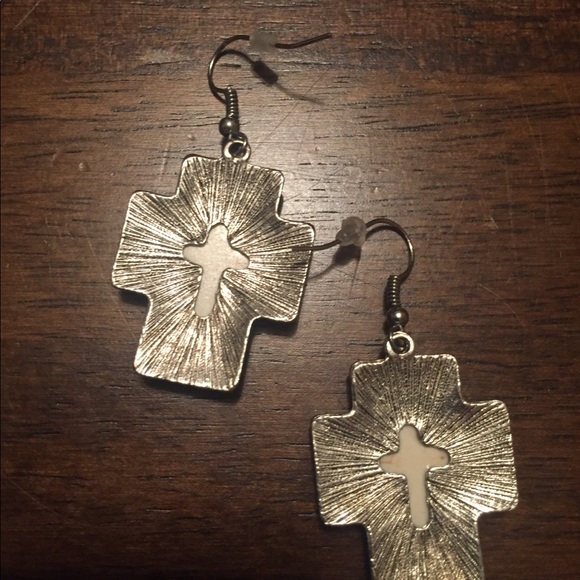 Boho Western Style Earrings - Picture 3 of 3